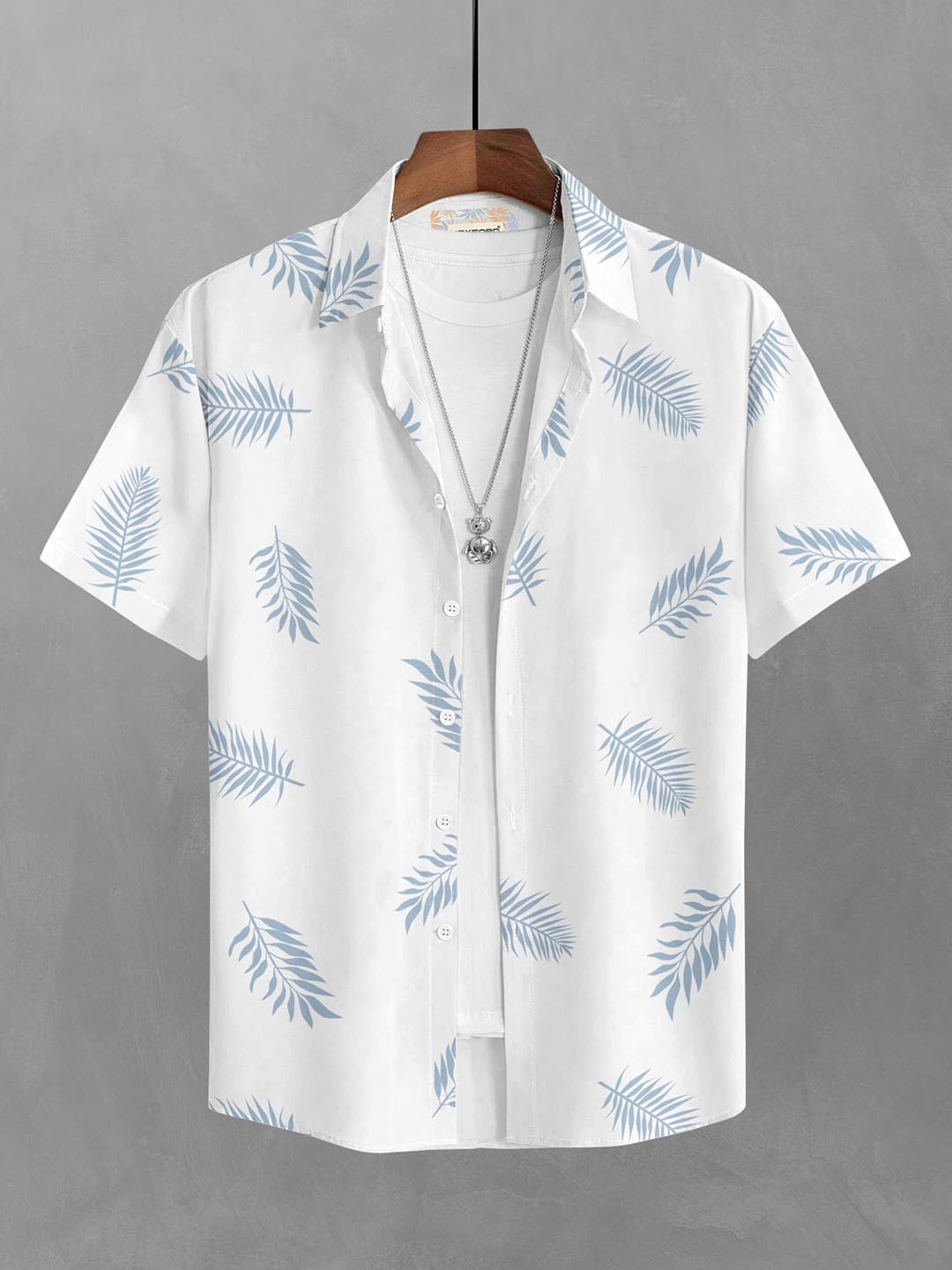 

BULLMER Men Off White Straight Printed Casual Shirt