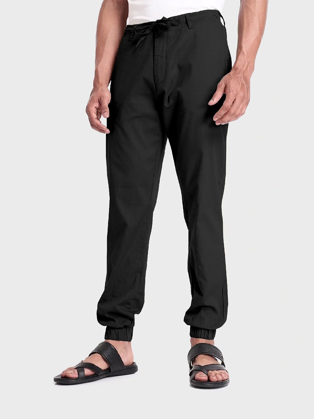 

FTX Men Pure Cotton Mid-Rise Joggers, Black
