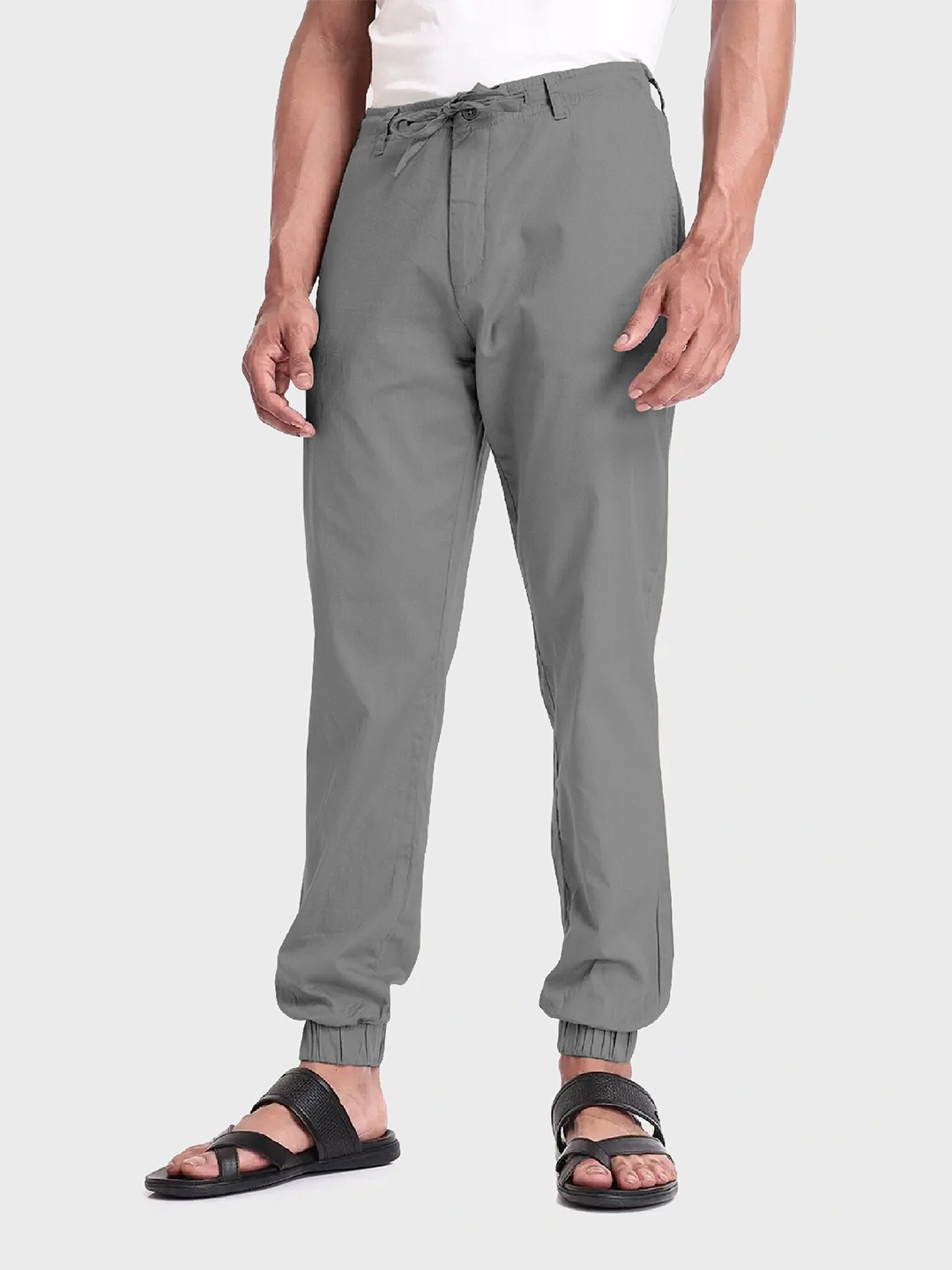 

FTX Men Pure Cotton Mid-Rise Joggers, Grey