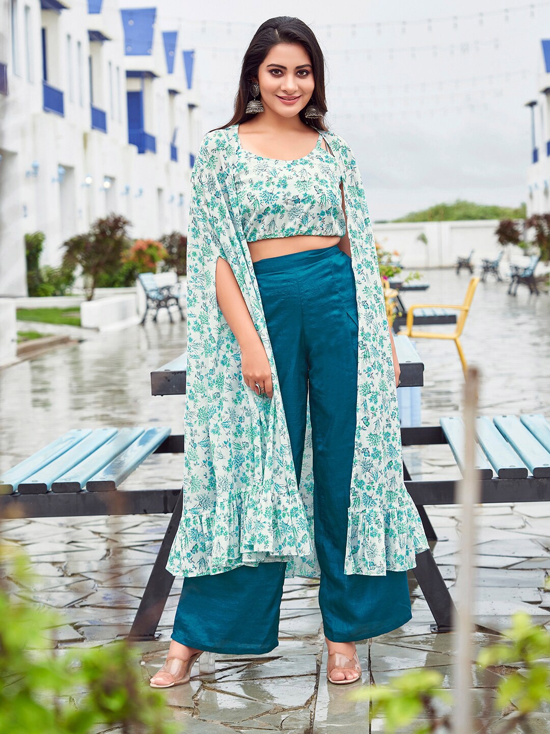 

KALINI Floral Printed Shoulder Straps Crop Top With Trouser And Shrug, White