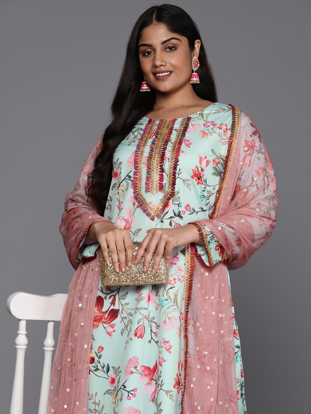 

A PLUS BY AHALYAA Plus Size Floral Printed Zari Kurta with Palazzos & Dupatta, Multi