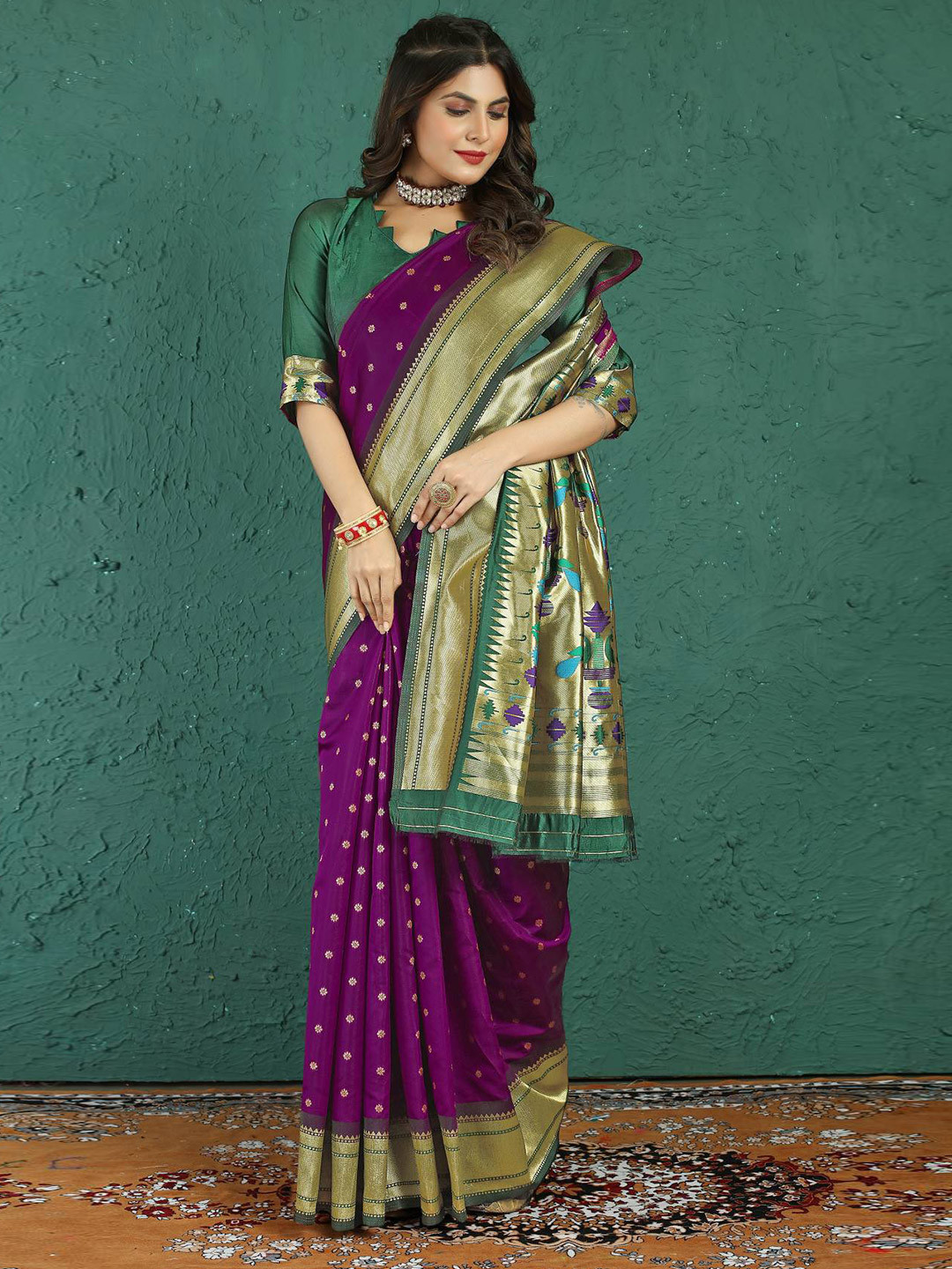 

PATIALAPICKS Woven Design Zari Pure Silk Heavy Work Kanjeevaram Saree, Purple