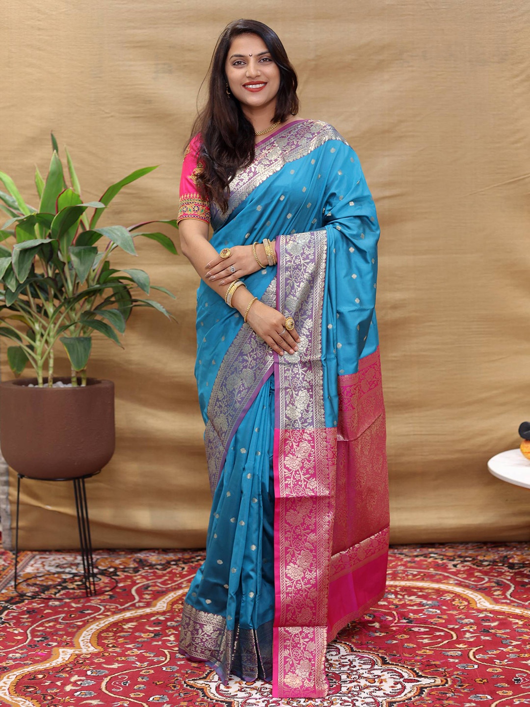 

PATIALAPICKS Woven Design Zari Pure Silk Heavy Work Kanjeevaram Saree, Blue