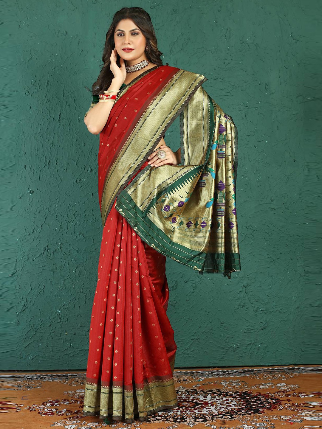 

PATIALAPICKS Ethnic Motifs Woven Design Zari Pure Silk Kanjeevaram Saree, Red