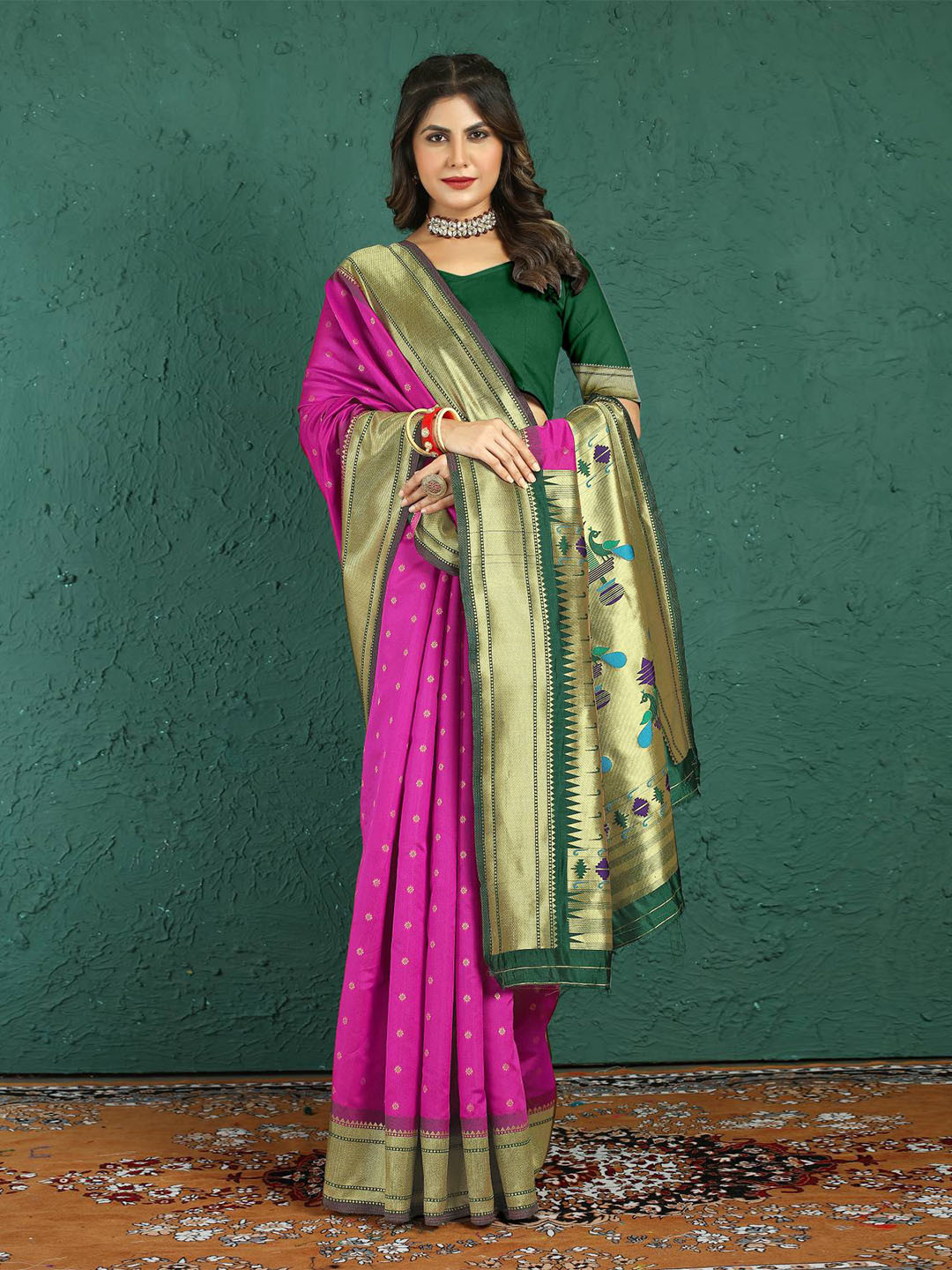 

PATIALAPICKS Woven Design Zari Pure Silk Heavy Work Kanjeevaram Saree, Pink