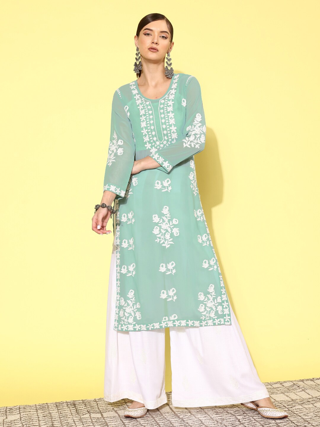 

Sangria Chikankari Floral Embroidered Round Neck Kurta With Palazzos, Teal