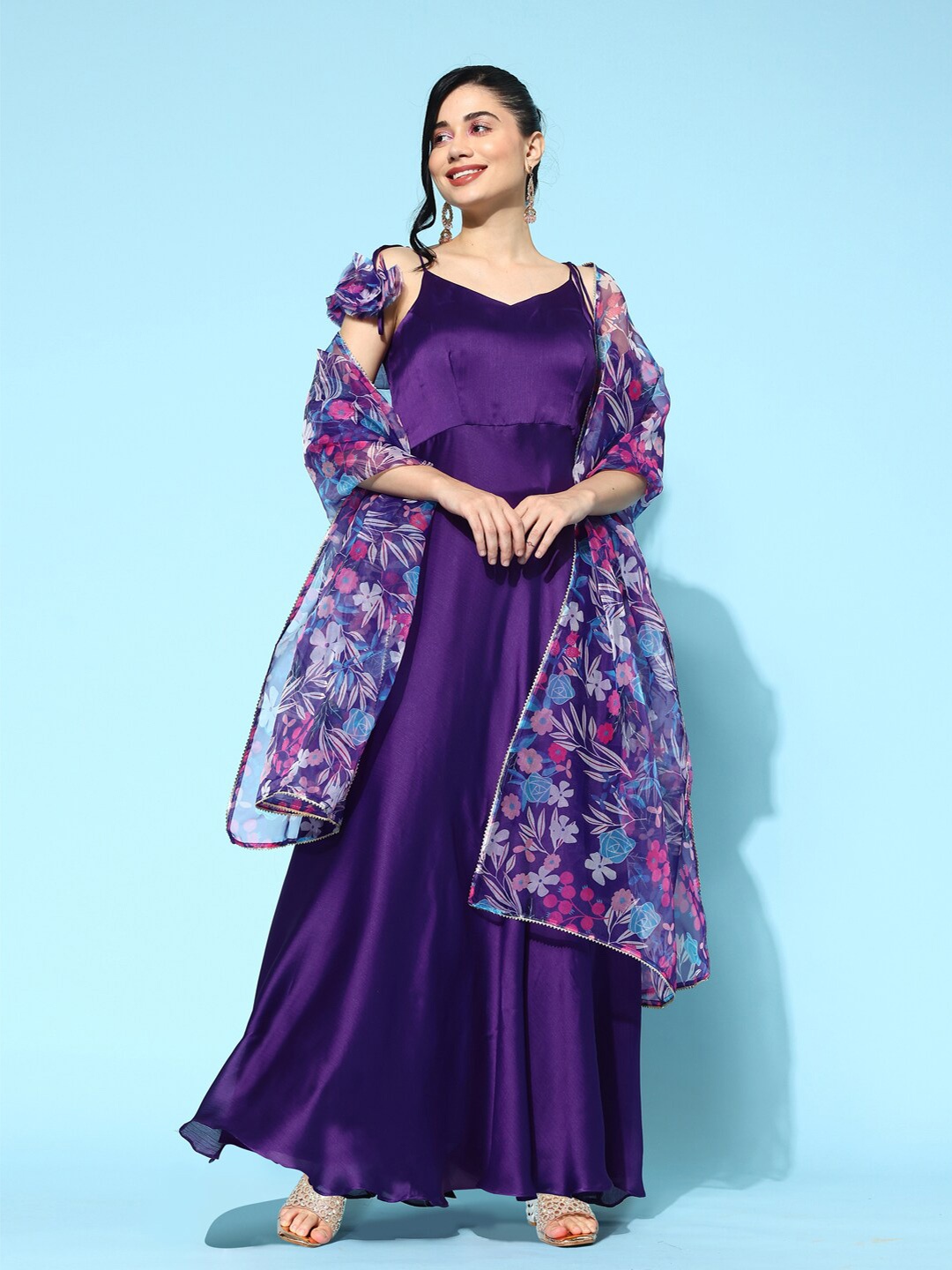 

Sangria Floral Printed Anarkali Shaped No Sleeves A-Line Kurtas, Purple