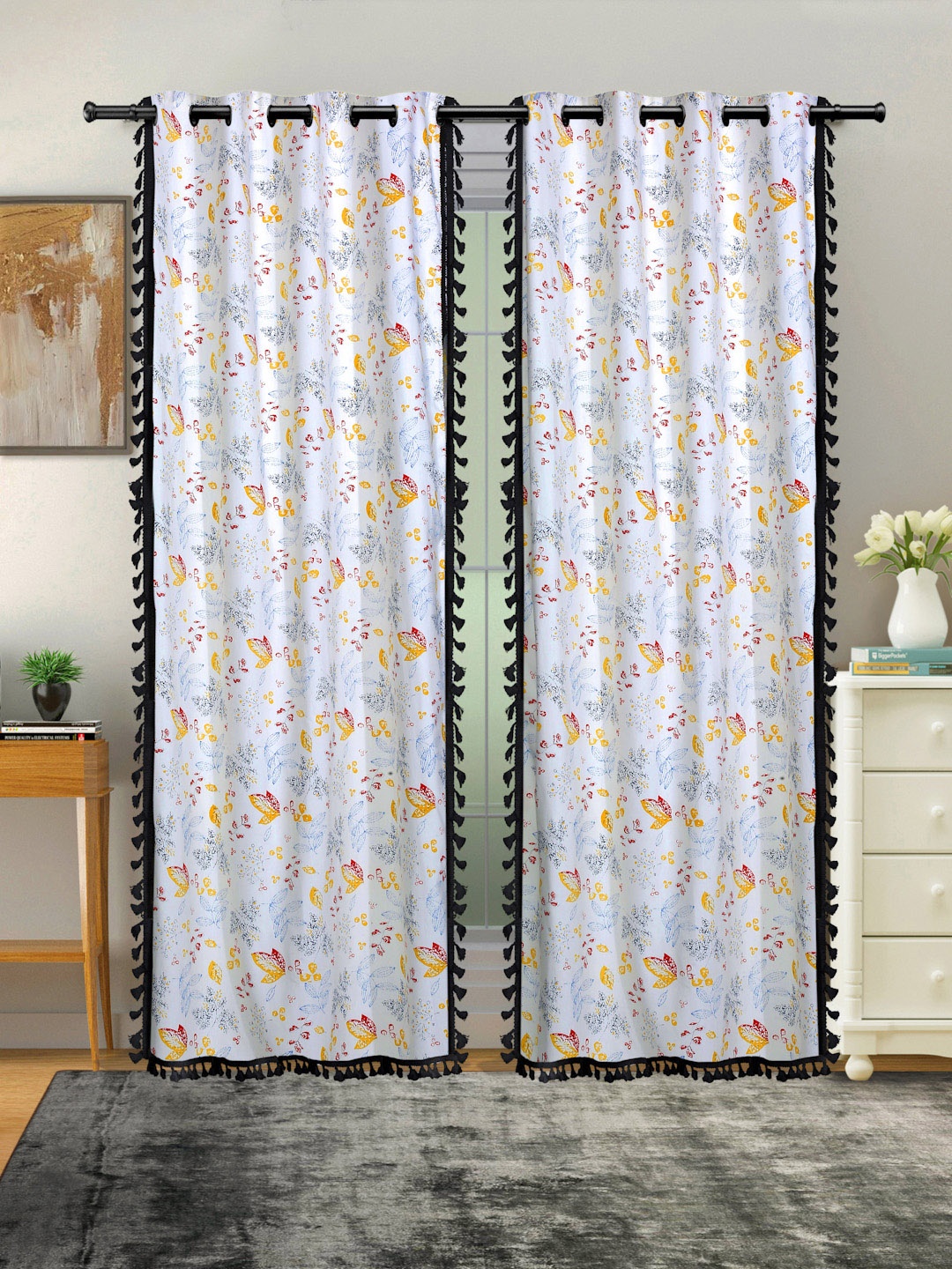 Cortina White & Grey 2 Pcs Floral Room Darkening Cotton Long Door Curtains