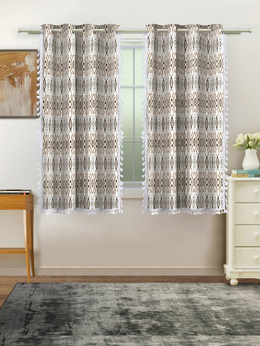 

Cortina Brown & White 2 Pcs Ethnic Motifs Room Darkening Cotton Window Curtains