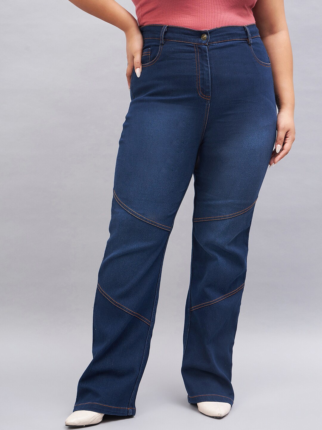 

Sztori Women Plus Size Straight Fit High-Rise Clean Look Stretchable Jeans, Navy blue