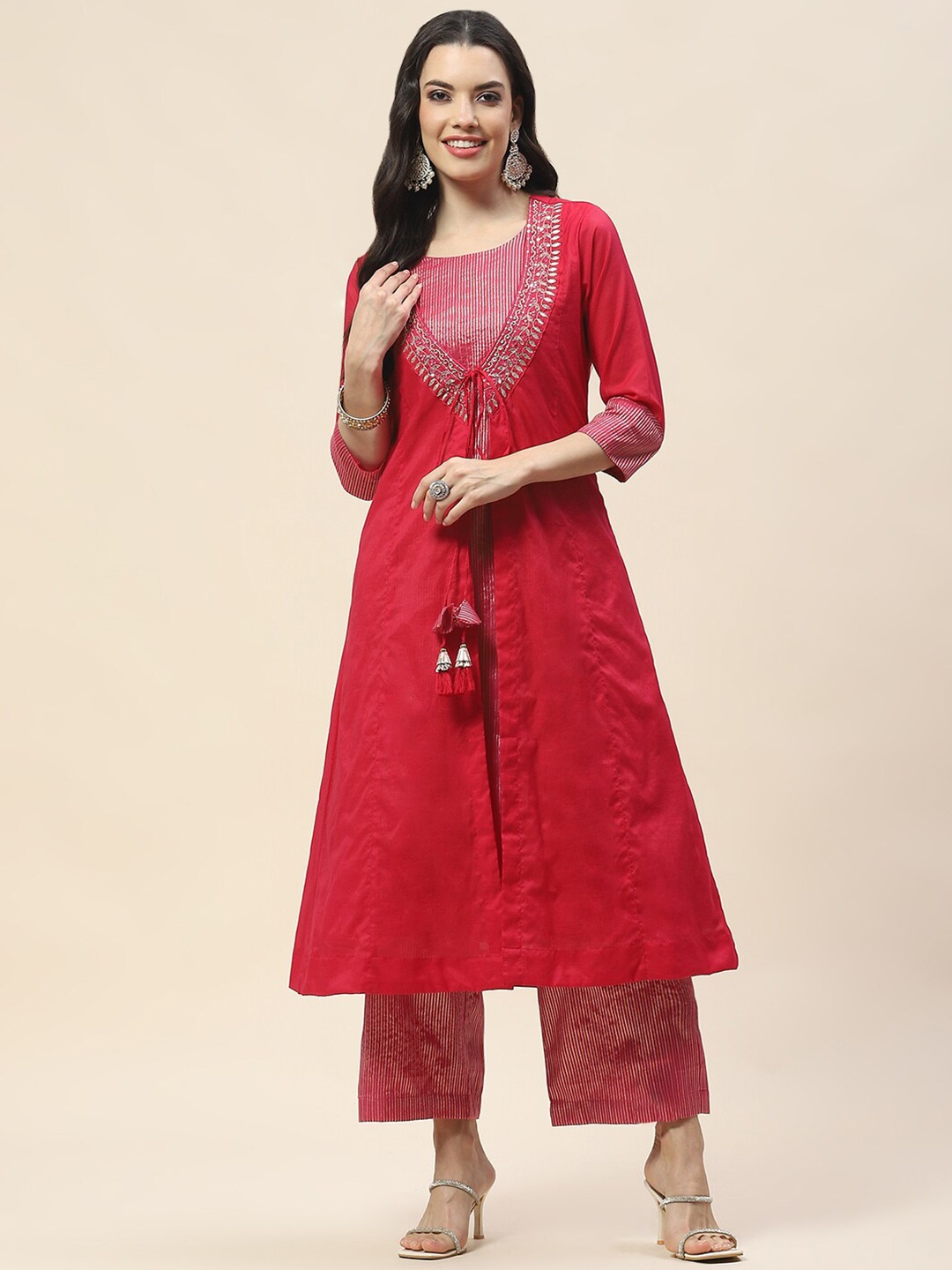 

Meena Bazaar Ethnic Motifs Embroidered Regular Thread Work Kurta with Trousers, Pink
