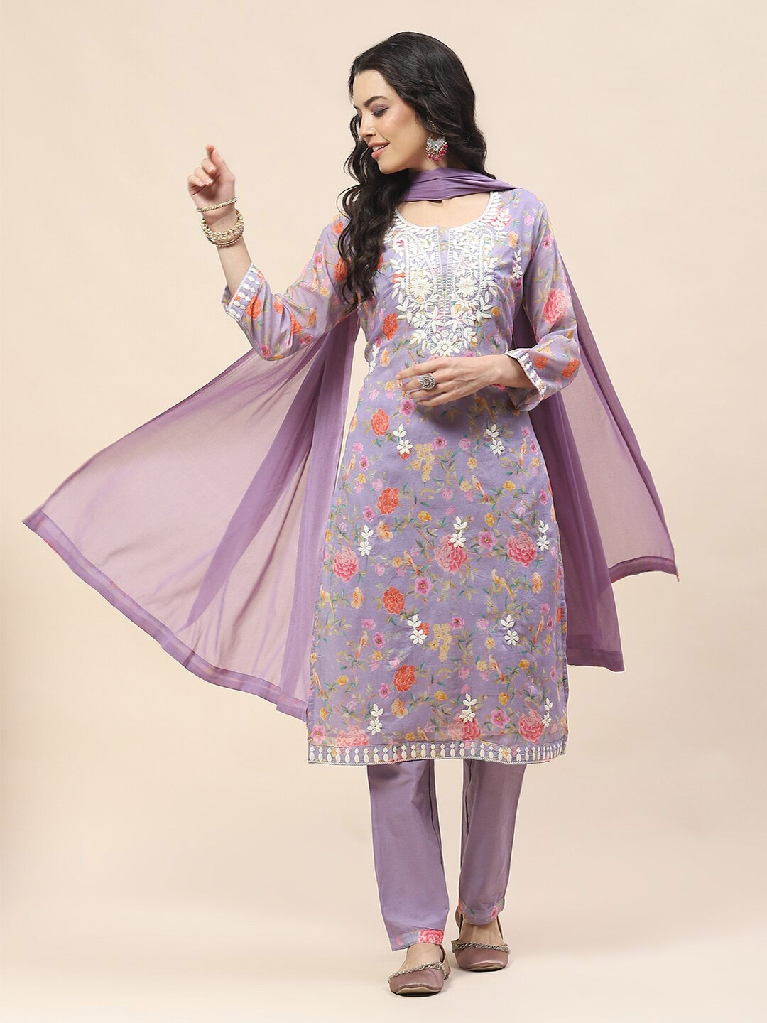 

Meena Bazaar Floral Printed Regular Thread Work Kurta with Trousers & Dupatta, Lavender