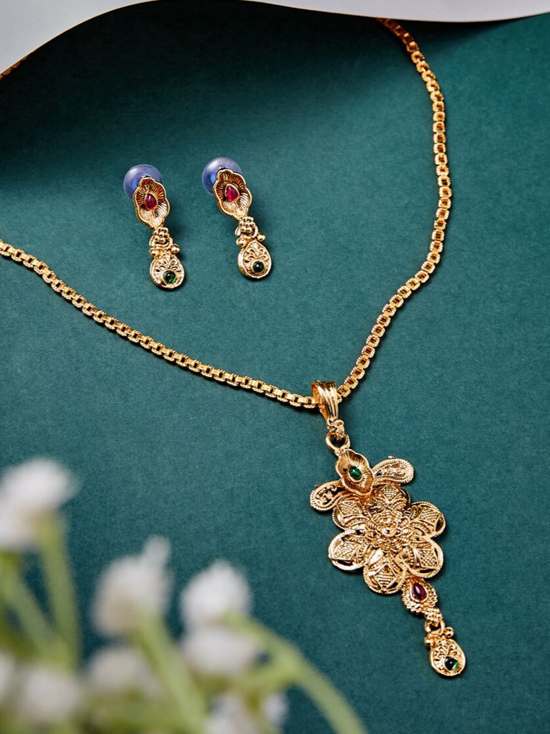 

ATIBELLE Gold-Plated Stone Studded Jewellery Set