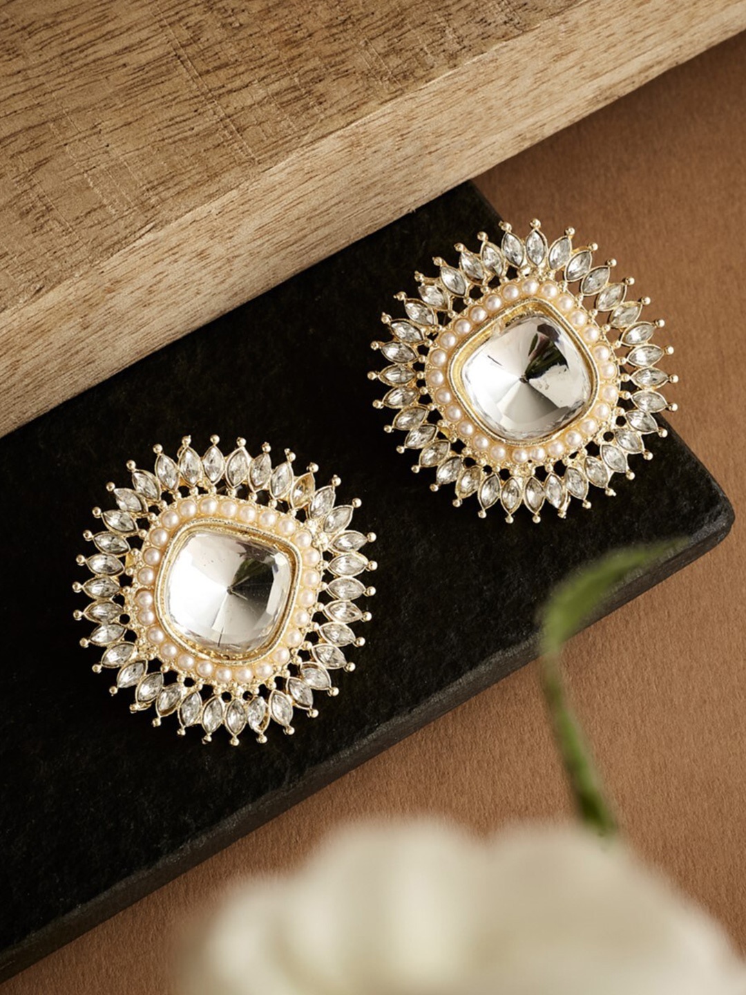 

ATIBELLE Gold-Plated Kundan Stone Studded Stud Earrings