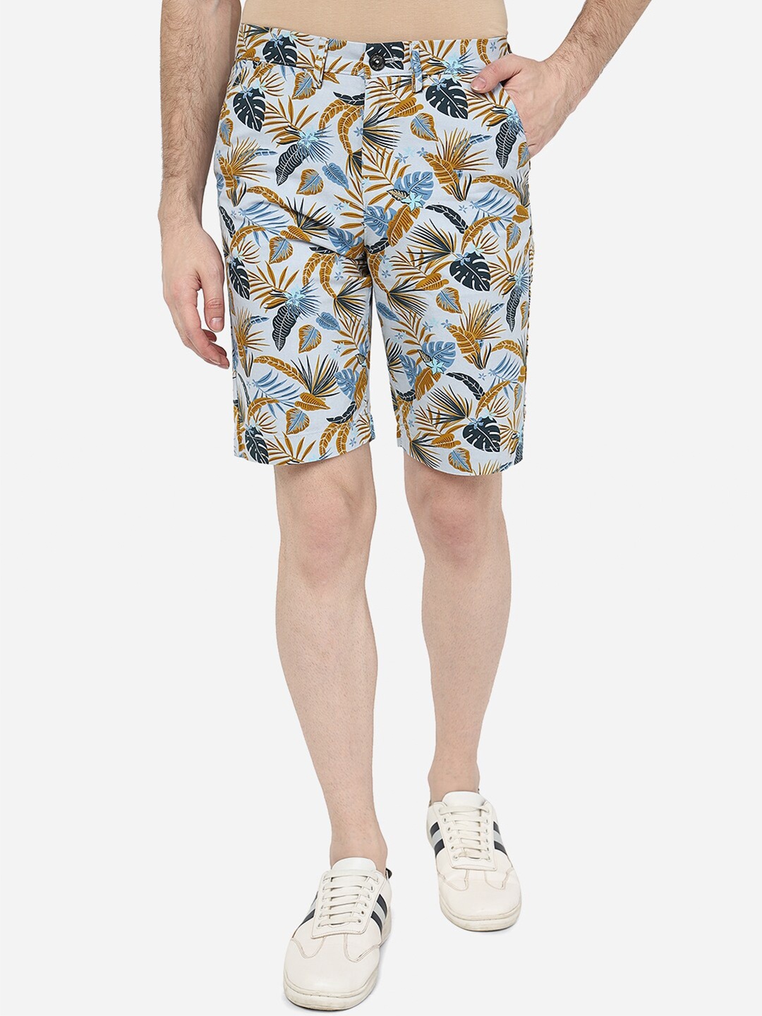 

JADE BLUE Men Printed Slim Fit Mid-Rise Pure Cotton Shorts, Yellow
