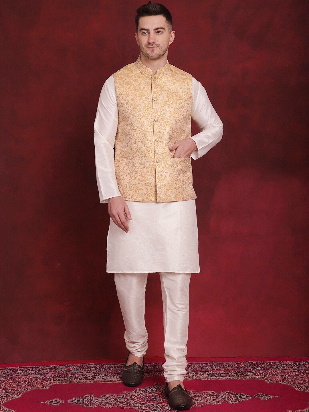 

Jompers Woven Design Kurta With Pyjama & Nehru Jacket, Gold