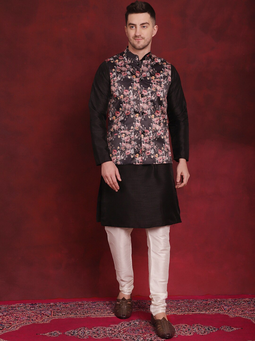 

Jompers Woven Design Kurta With Pyjama & Nehru Jacket, Black