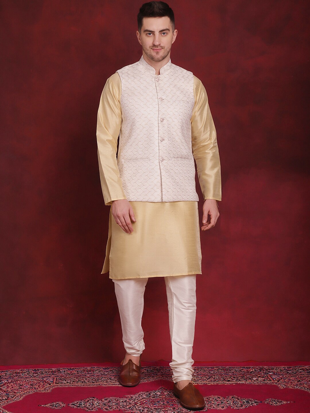 

Jompers Woven Design Kurta With Pyjama & Nehru Jacket, White