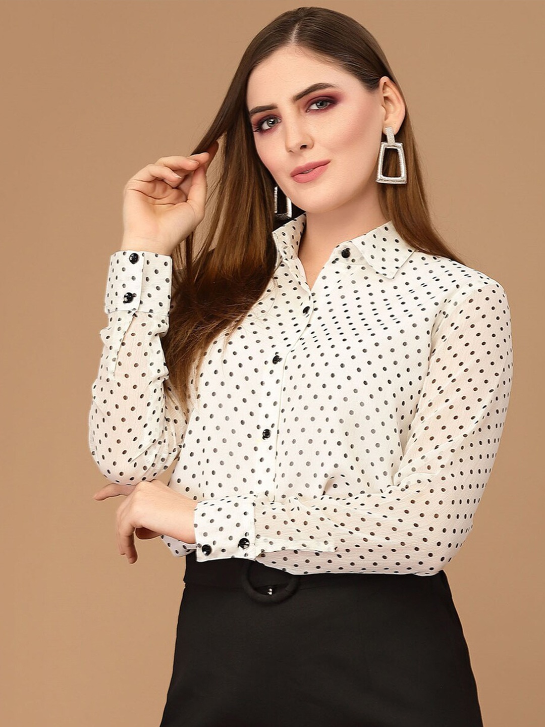 

Selvia Spread Collar Long Sleeves Opaque Casual Shirt, White
