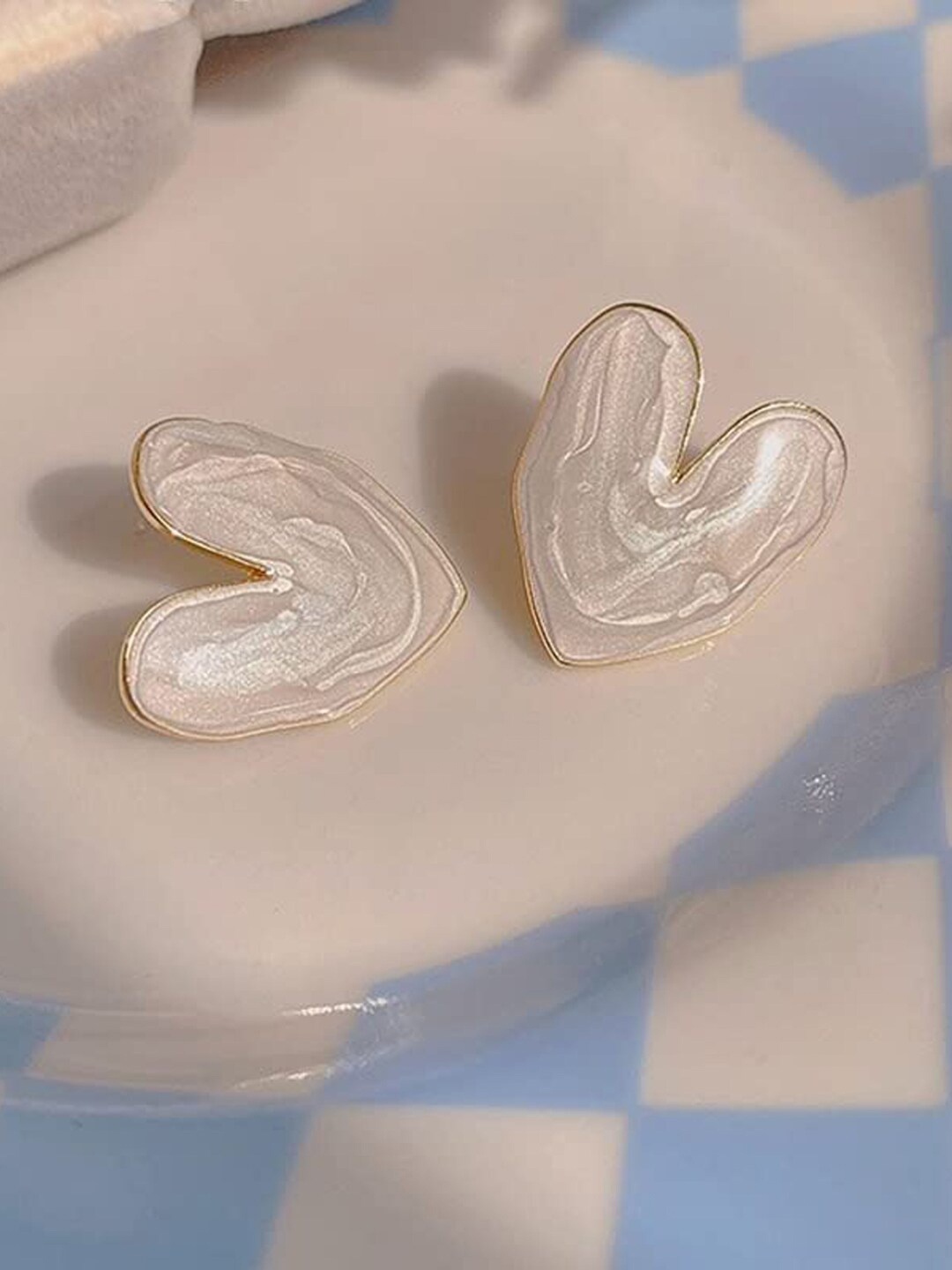 

VAGHBHATT Heart Shaped Stud Earrings, Gold