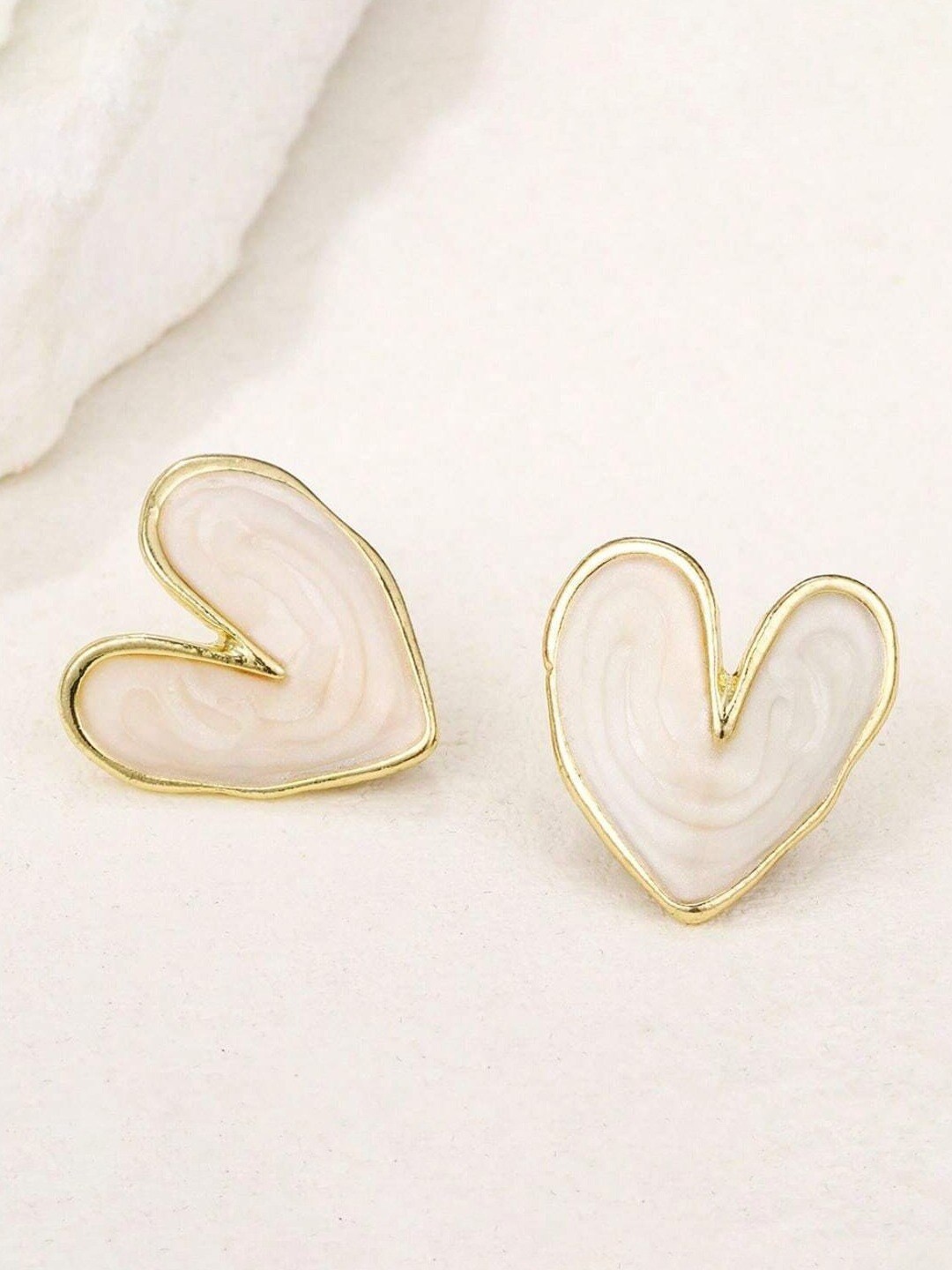 

VAGHBHATT Heart Shaped Studs Earrings, Gold