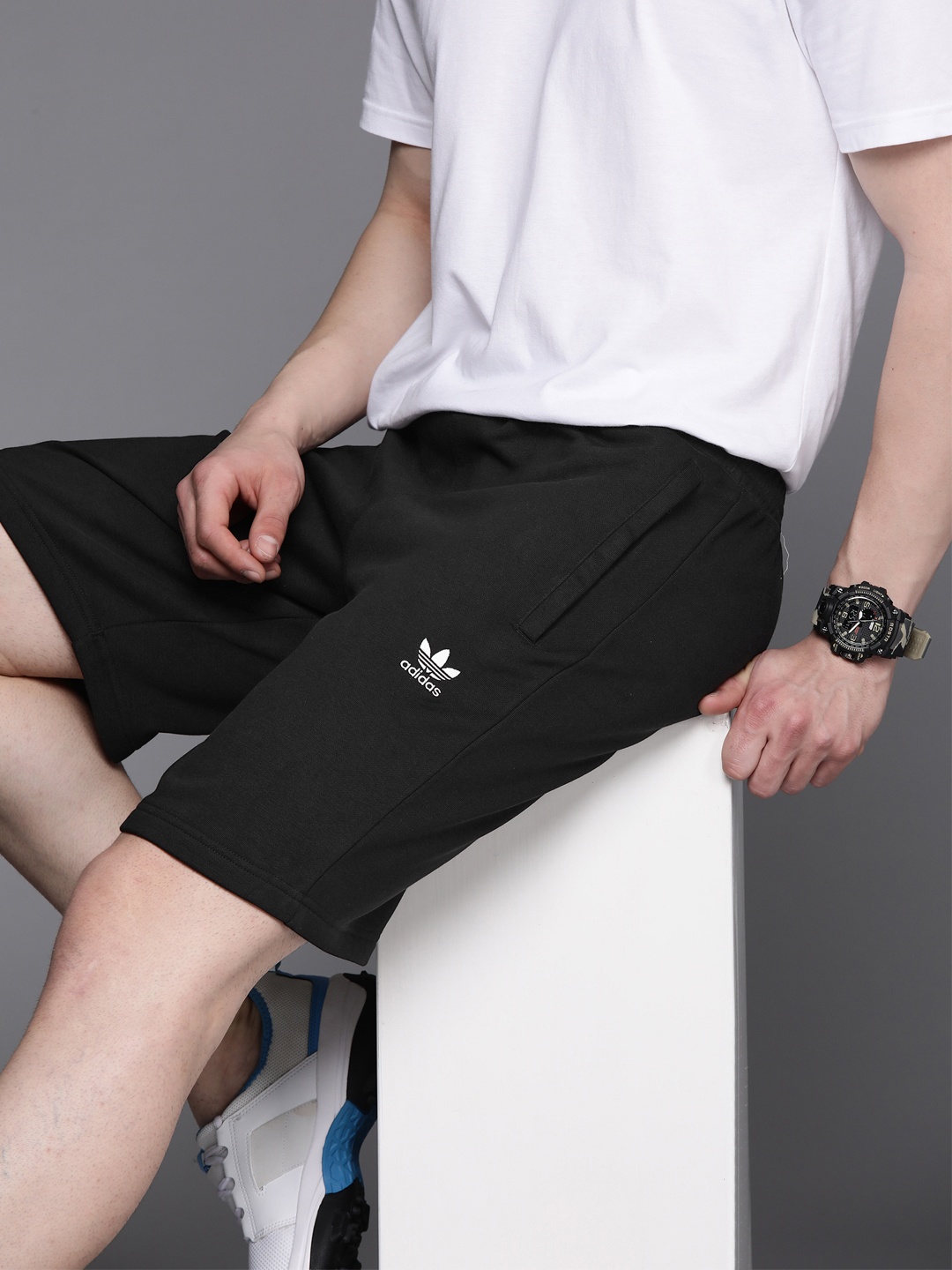 

ADIDAS Originals Men Trefoil Essentials Shorts, Black