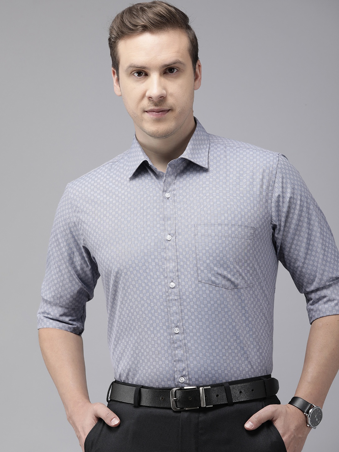 

Park Avenue Men Slim Fit Checked Formal Shirt, Grey
