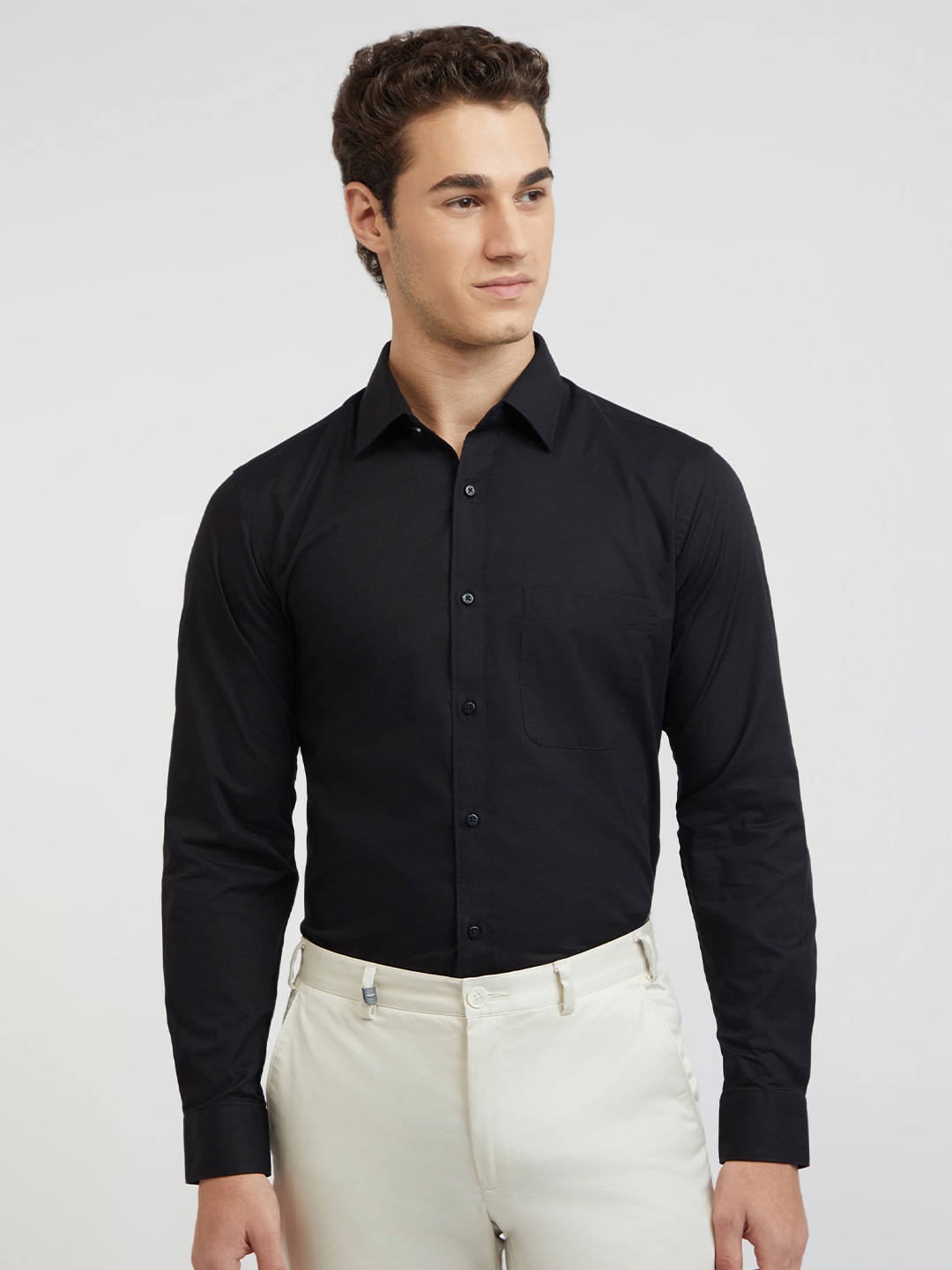 

Raymond Solid Slim Fit Pure Cotton Formal Shirt, Black