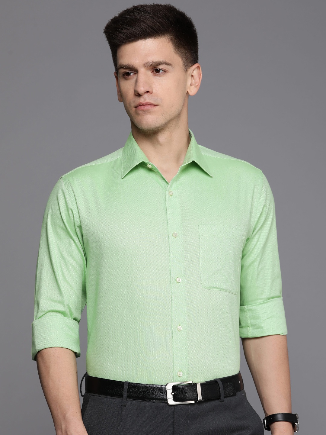 

Raymond Self Design Slim Fit Pure Cotton Formal Shirt, Green