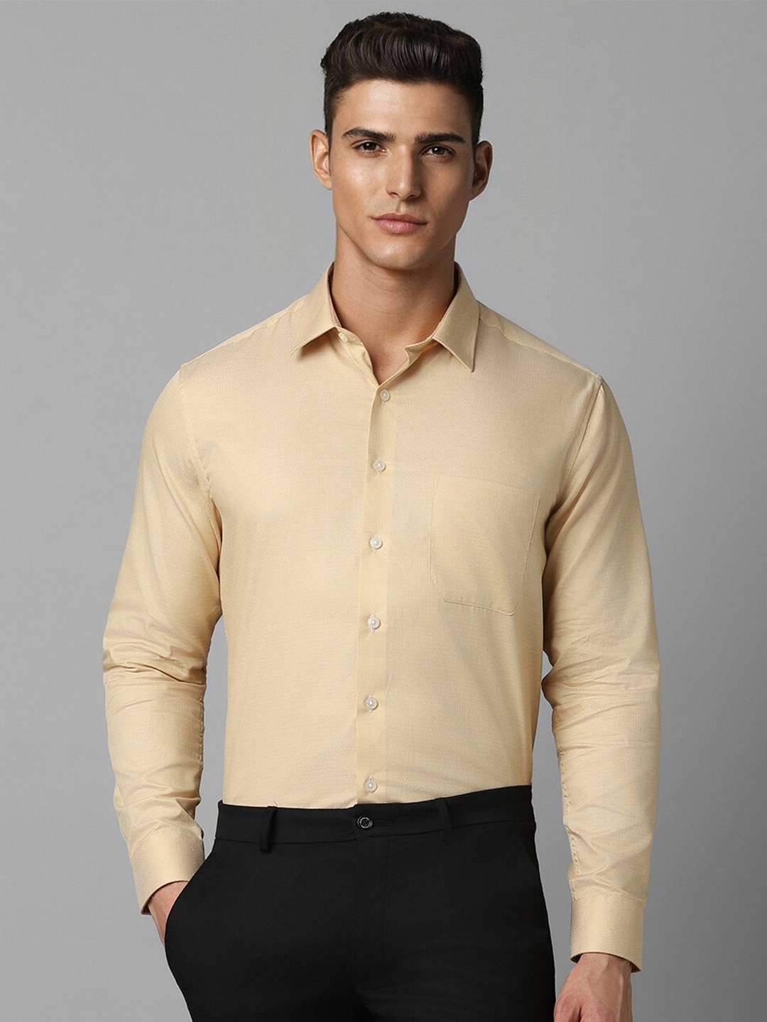 

Louis Philippe Textured Spread Collar Long Sleeves Cotton Slim Fit Formal Shirt, Yellow