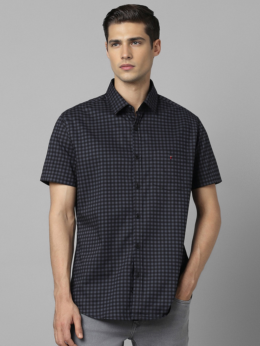

Louis Philippe Sport Checked Spread Collar Slim Fit Cotton Casual Shirt, Black