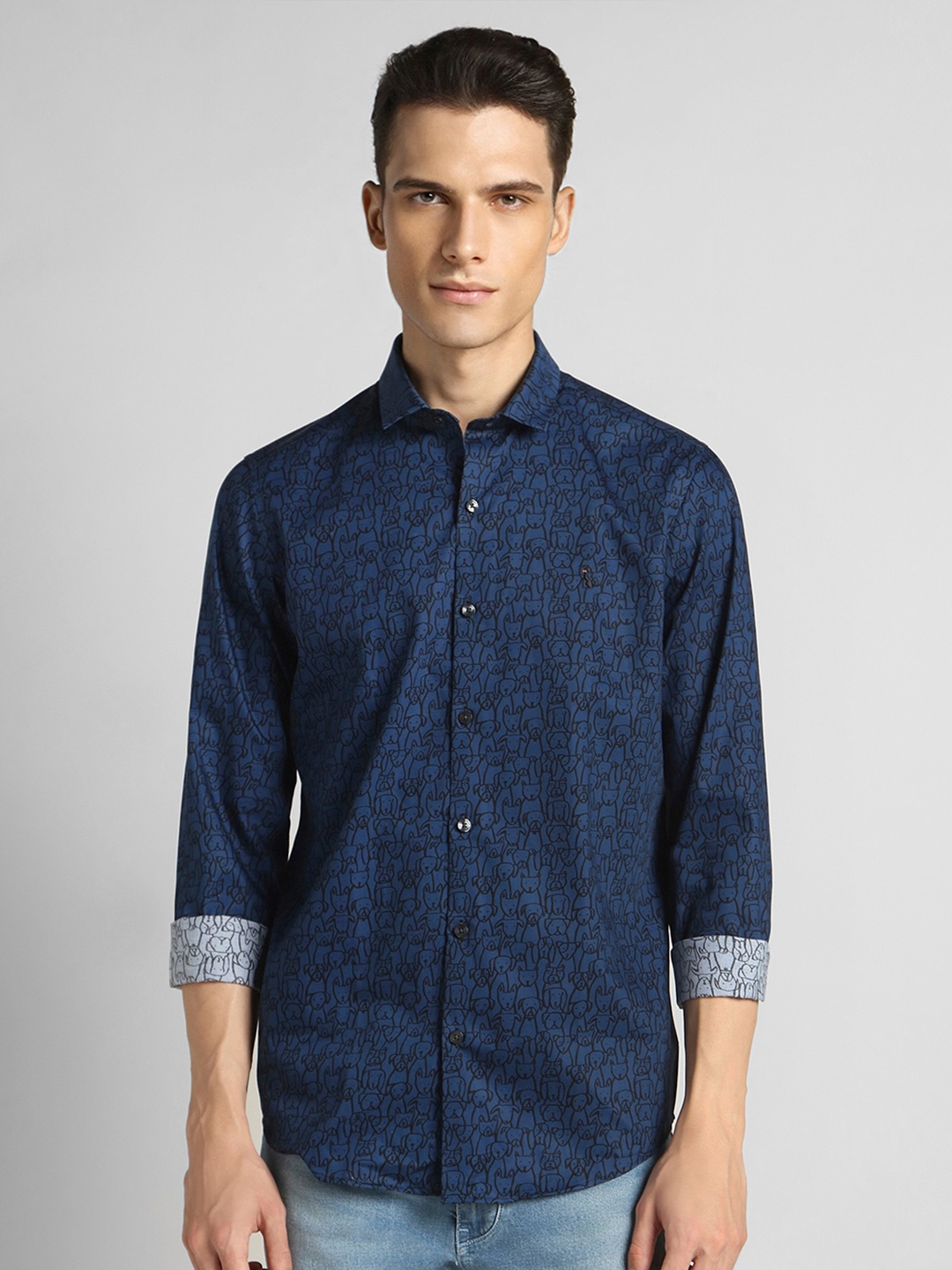 

SIMON CARTER LONDON Slim Fit Printed Spread Collar Long Sleeves Cotton Casual Shirt, Navy blue