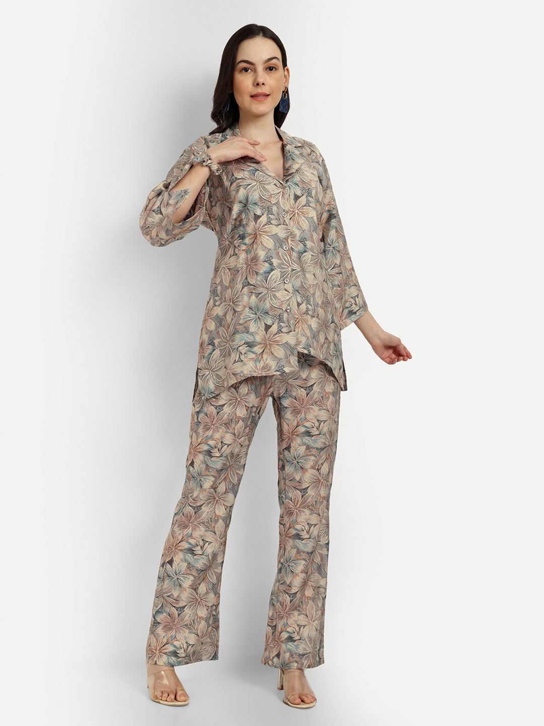 

SHINISHA Printed Lapel Modal Chanderi Top & Trouser with Scrunchie Co-Ord Set, Beige