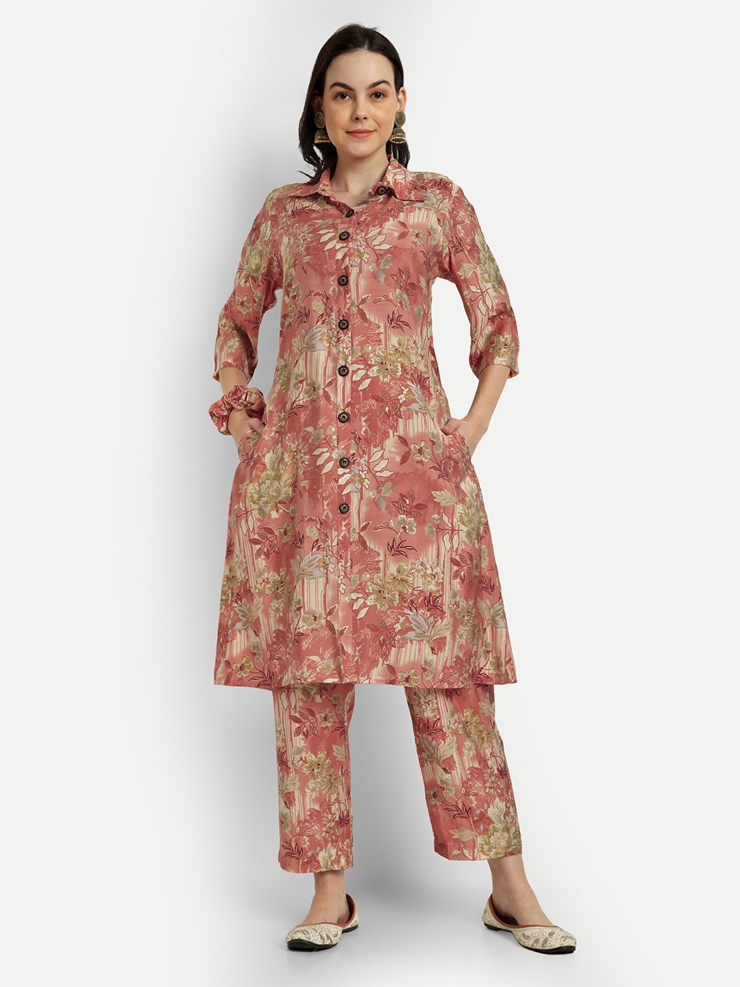 

SHINISHA Printed Straight Shirt Collor A-Line Kurta Set, Peach