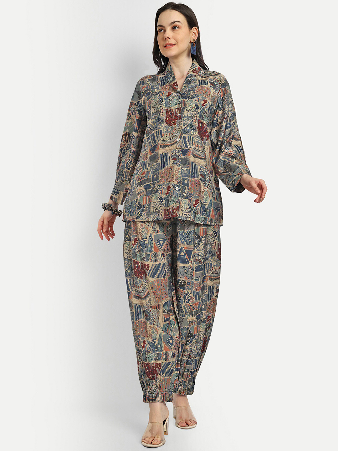 

SHINISHA Printed Shawl Collar Shirt & Joggers Co-Ords, Beige