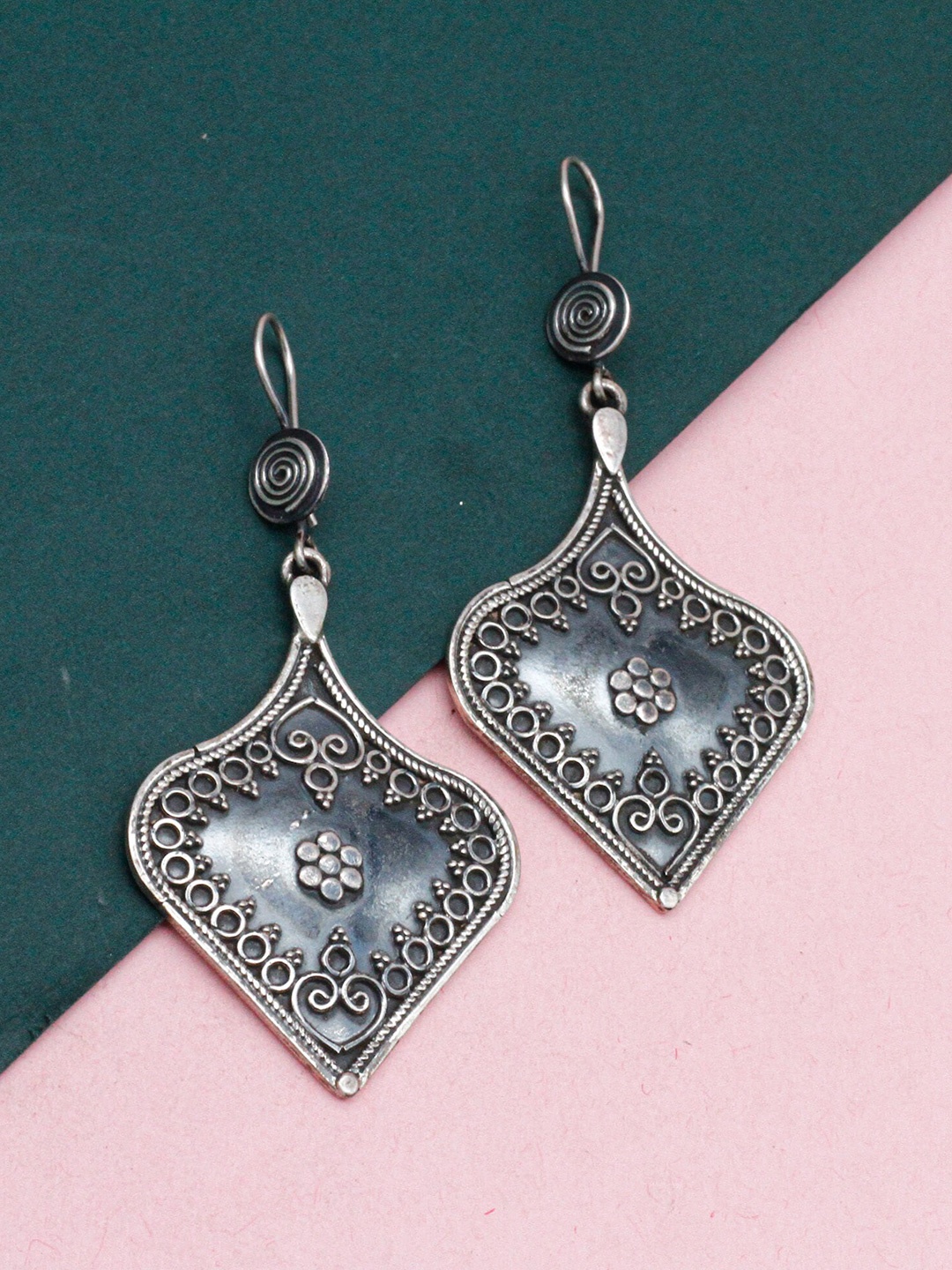 

SANGEETA BOOCHRA Sterling Silver Cubic Zirconia Contemporary Drop Earrings