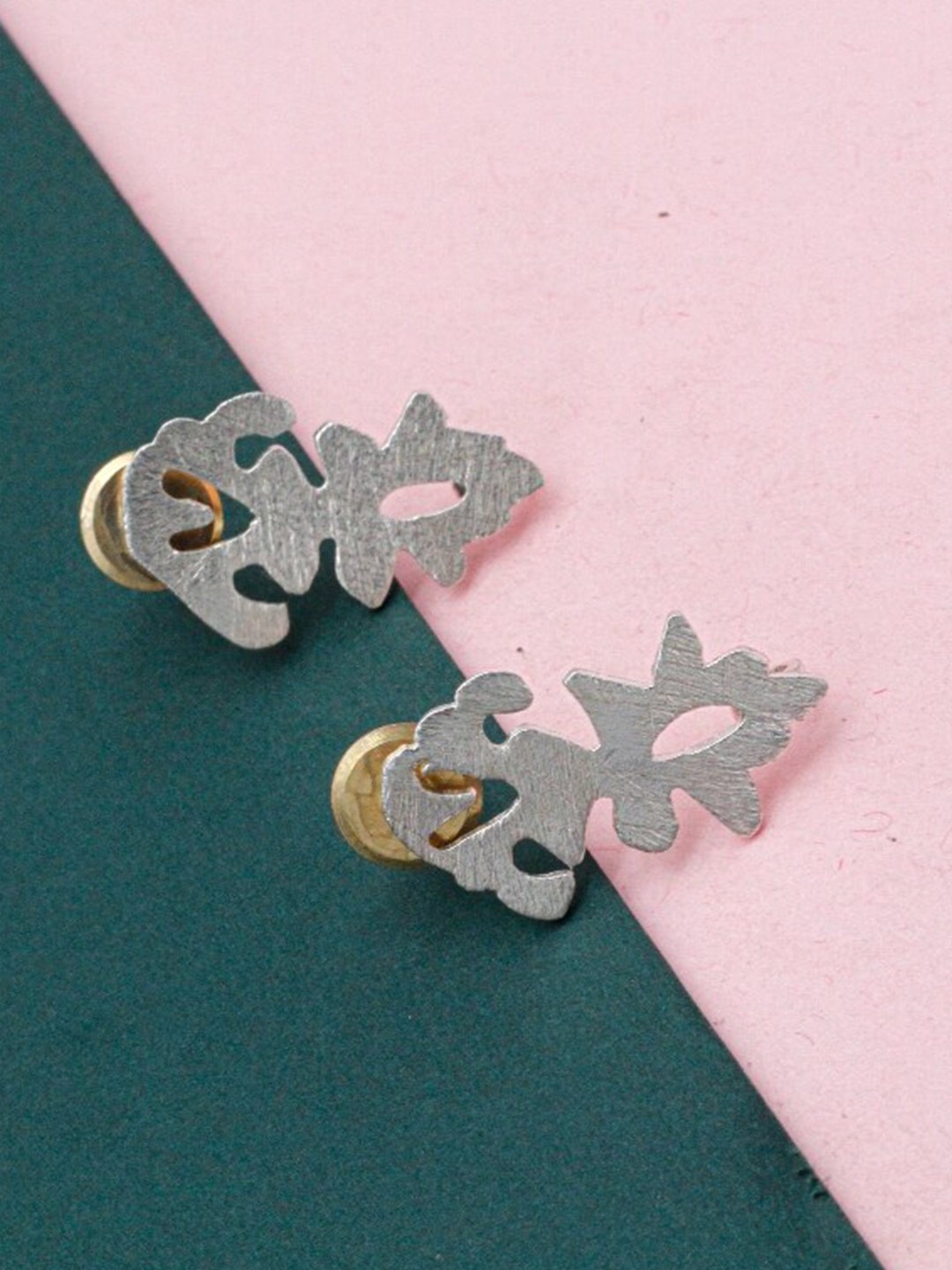

SANGEETA BOOCHRA Sterling Silver Contemporary Drop Earrings
