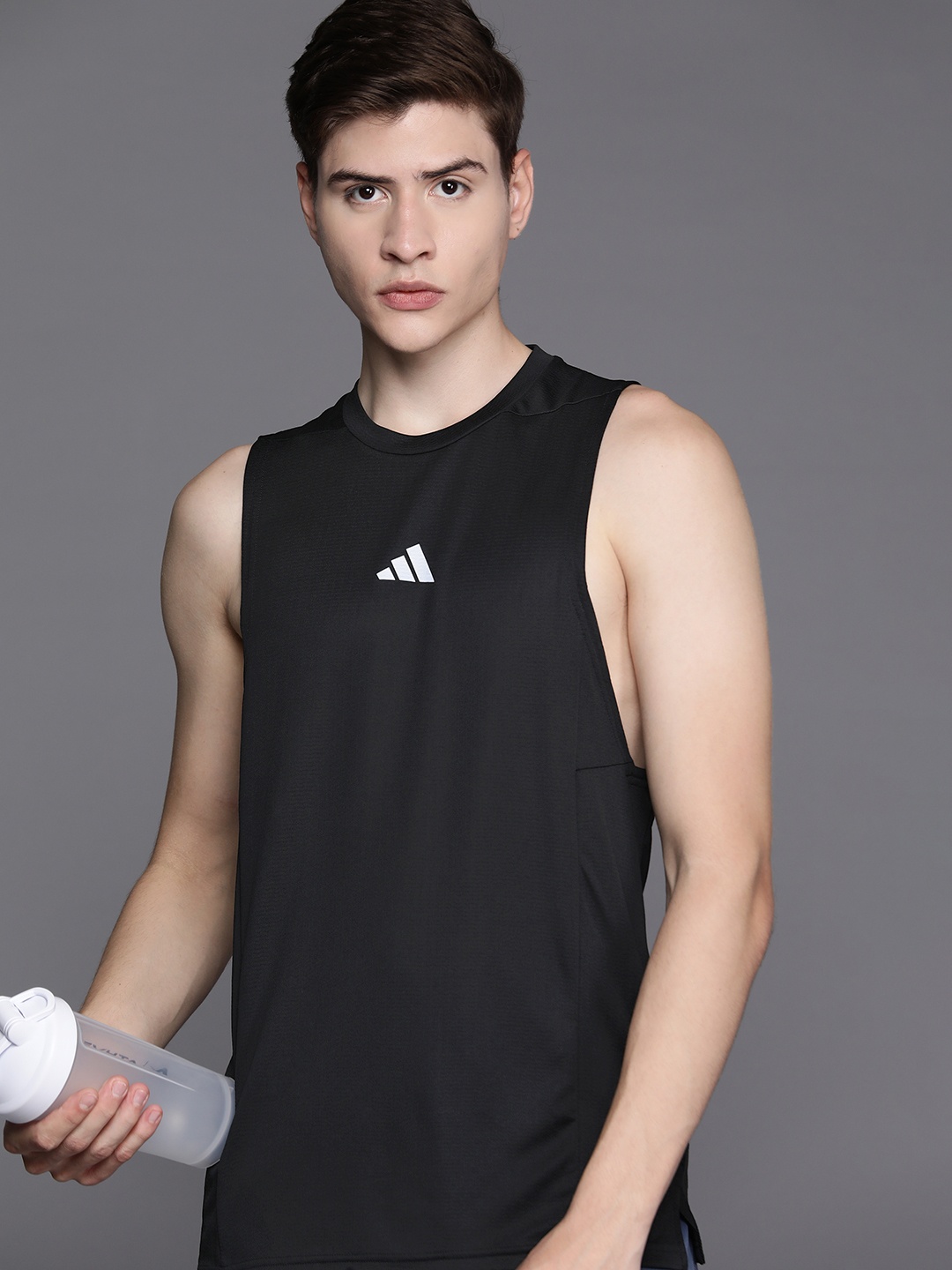 

ADIDAS Men Slim Fit Designed 4 Training Heat Ready T-shirt, Black