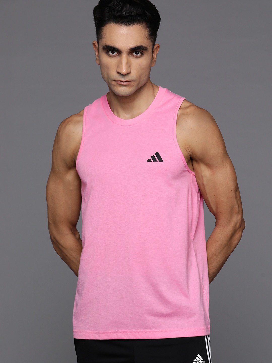 

ADIDAS Train Essentials Slim Fit D2M T-shirt, Pink