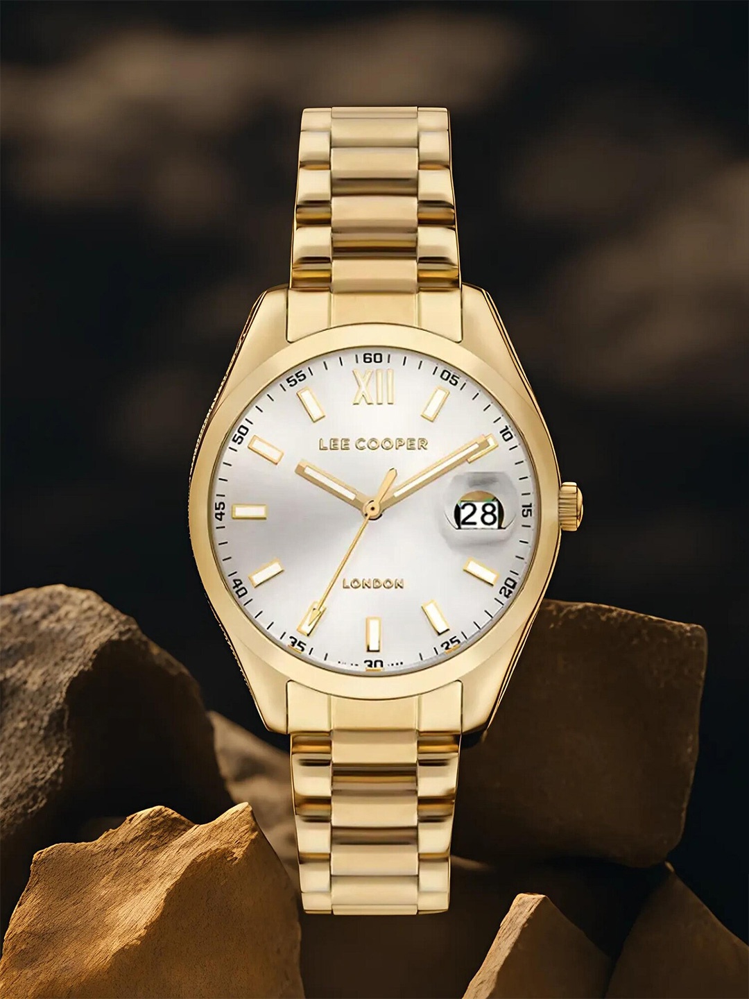 

Lee Cooper Women Stainless Steel Bracelet Style Straps Analogue Watch, Gold