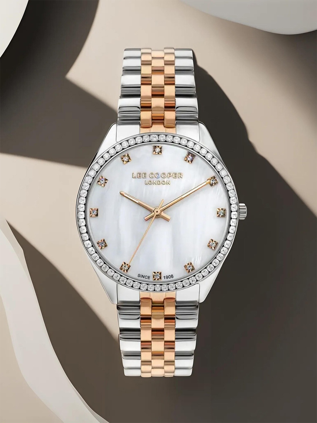 

Lee Cooper Women Stainless Steel Bracelet Style Straps Analogue Watch LC07831.520, Silver