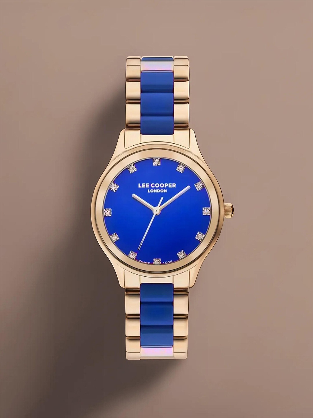 

Lee Cooper Women Embellished Stainless Steel Analogue Watch LC07874.190, Blue
