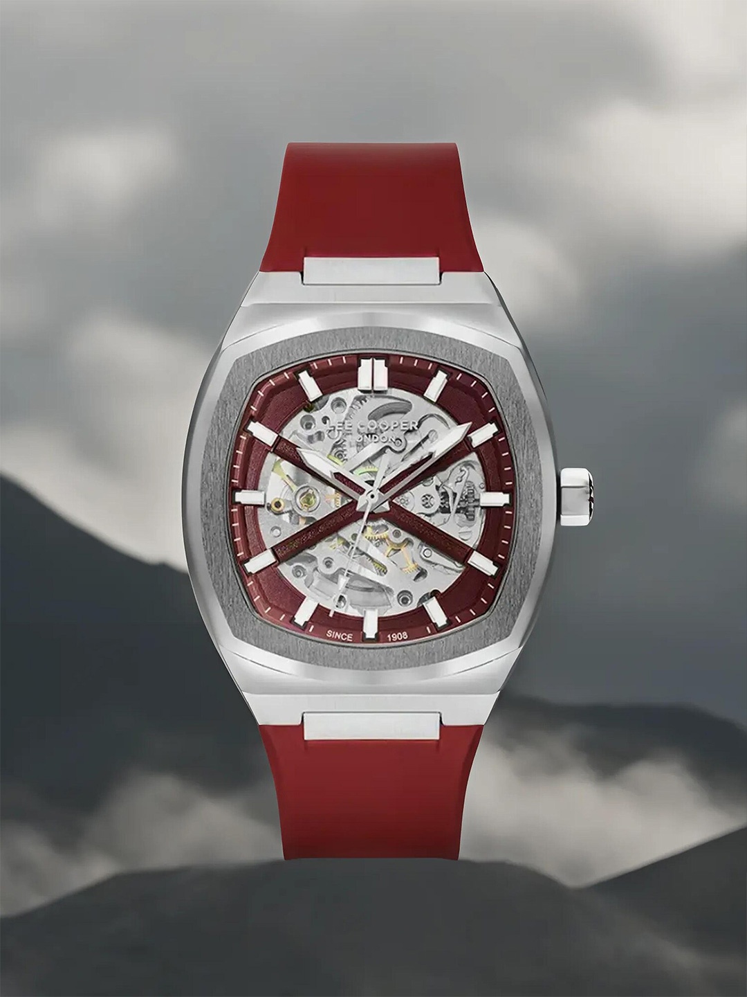 

Lee Cooper Men Skeleton Analogue Automatic Motion Powered Watch LC07902.388, Silver