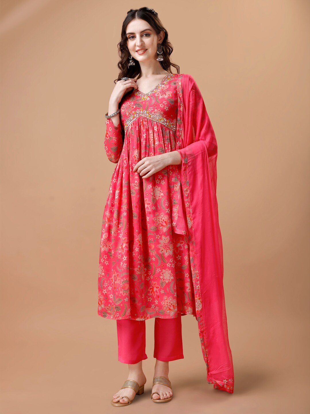 

Seerat Ethnic Motifs Printed Regular Thread Work Silk Chiffon Kurti Set, Pink