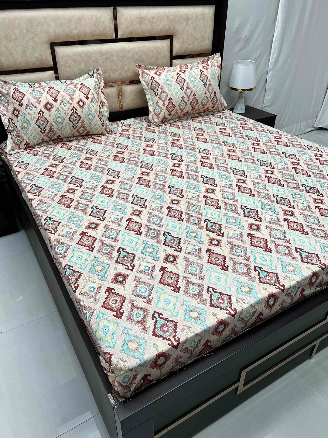 

Pure Decor Cotton Queen Size Double Bedsheet With 2 Pillow Covers 2.28m X 2.54m, Beige
