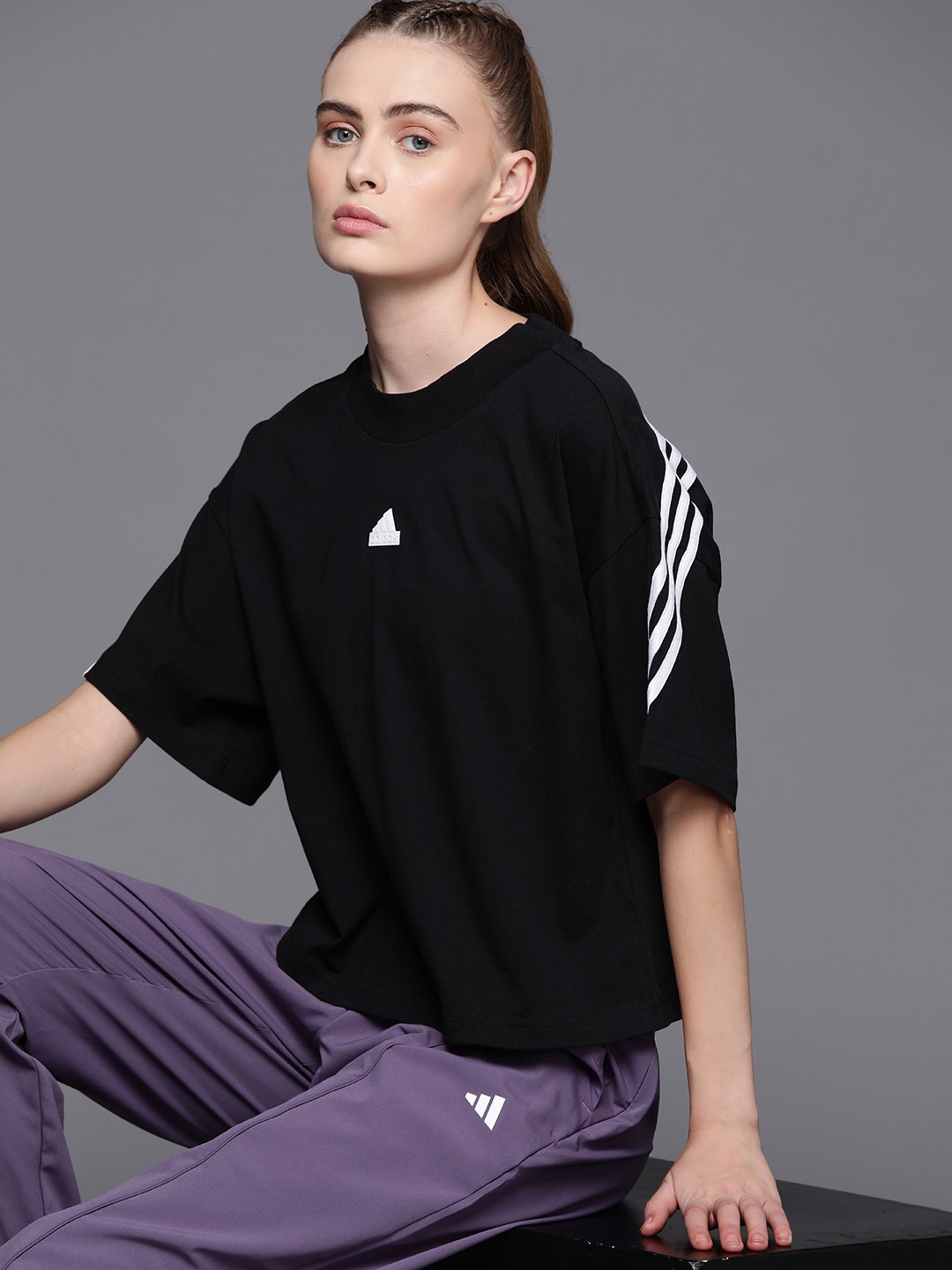 

ADIDAS Relaxed Fit Side Striped Sports T-shirt, Black