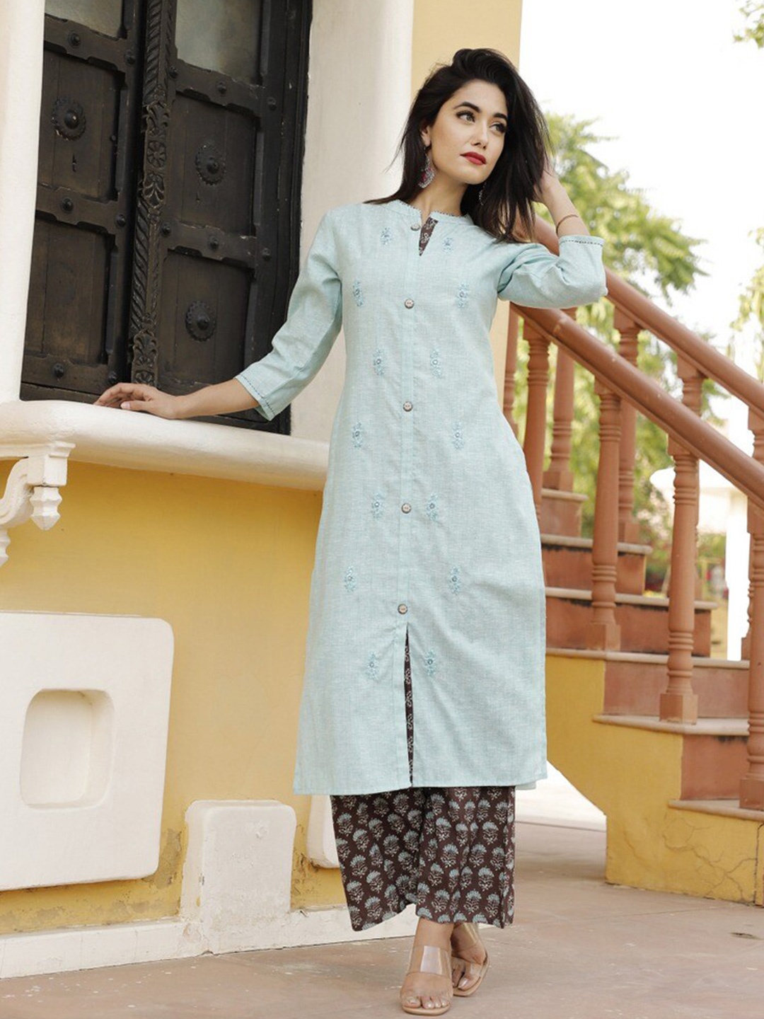 

BAESD Green and Brown Printed Regular Thread Work Yarn Dye Pure Cotton Kurta with Palazzos