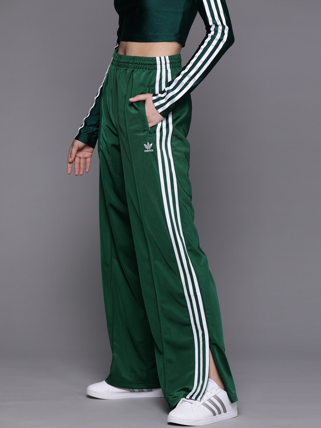

ADIDAS Originals NEW FIREBIRD TP Striped Relaxed Fit Track Pants, Green