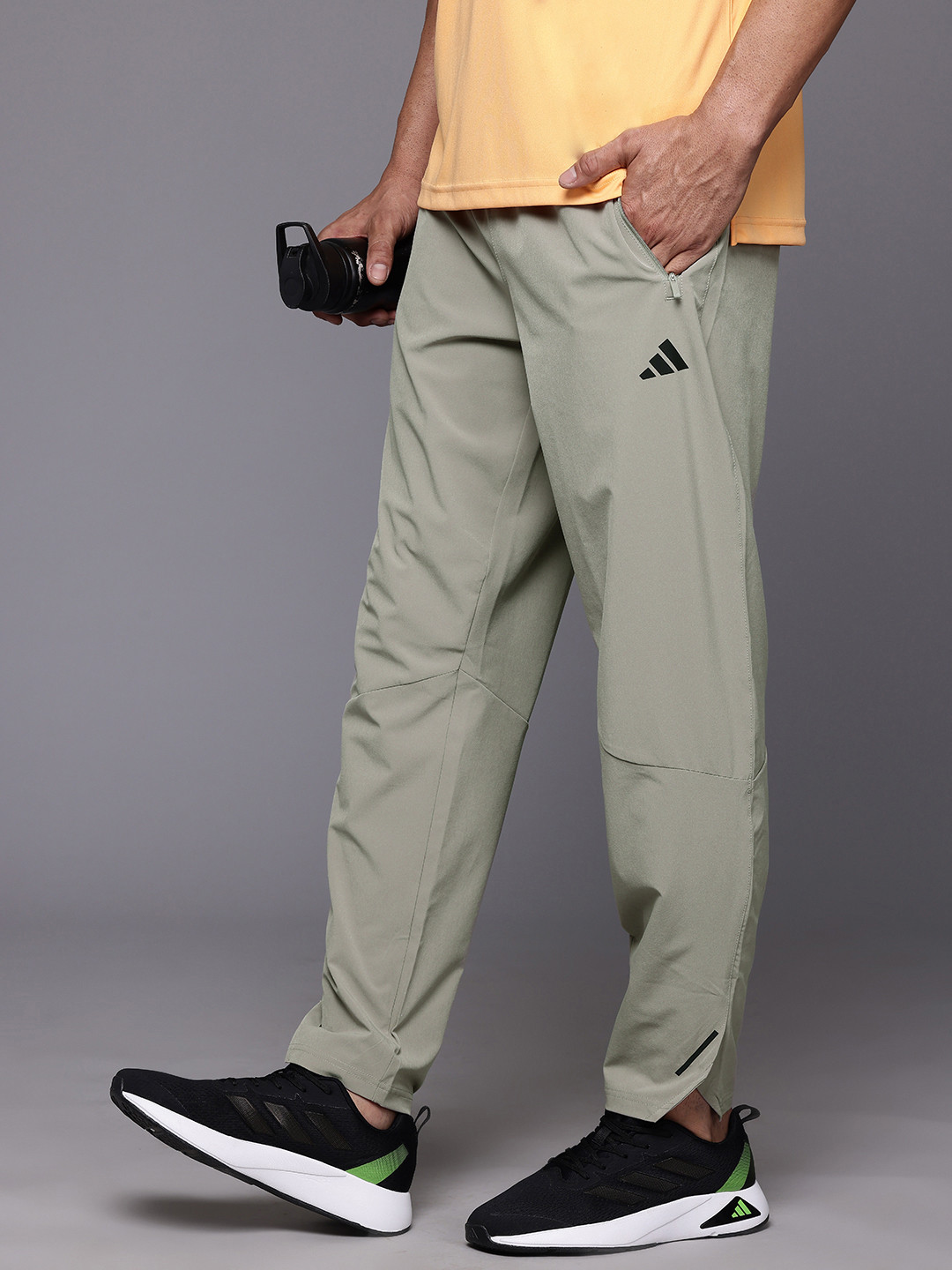 

ADIDAS Men AEROREADY Training Woven Track Pants, Green