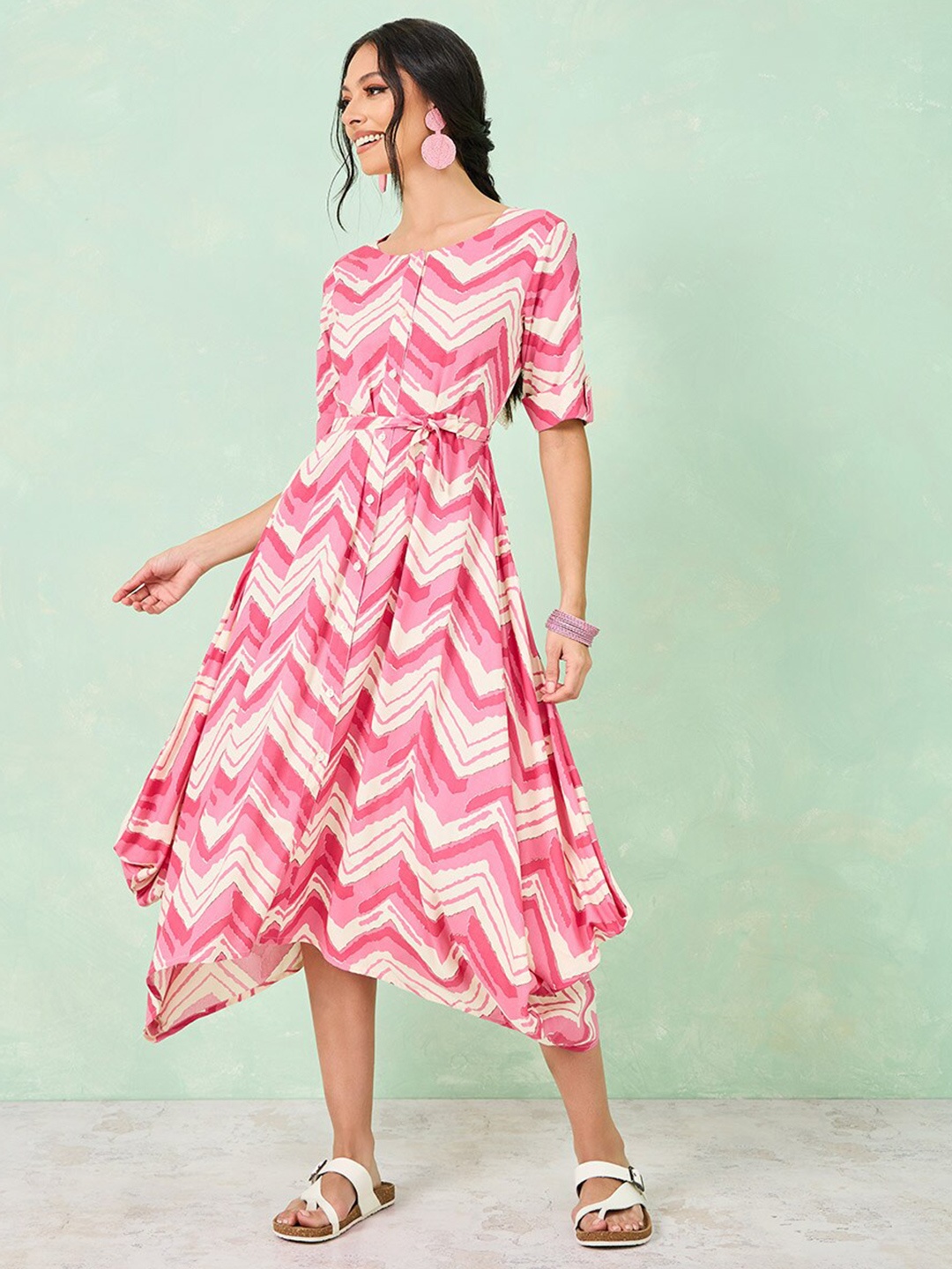 

Styli Pink Ethnic Motifs Ikat Printed A-Line Midi Ethnic Dress